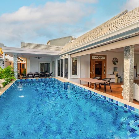 Gala Villa Pattaya Exterior foto