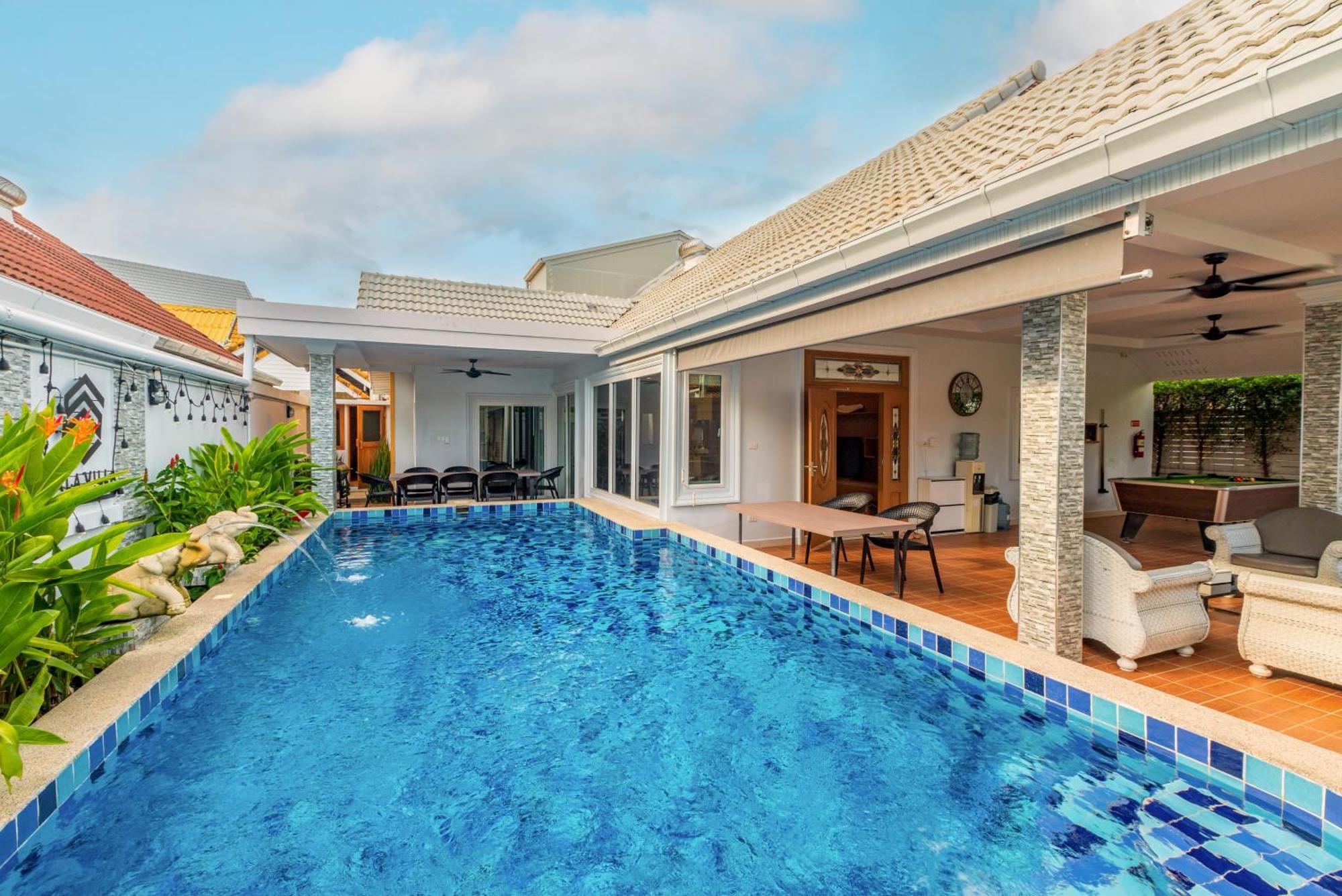 Gala Villa Pattaya Exterior foto